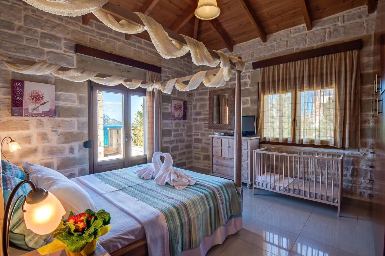 Hectoras In By Apokoronas-villas Villa Plaka (Apokoronas)