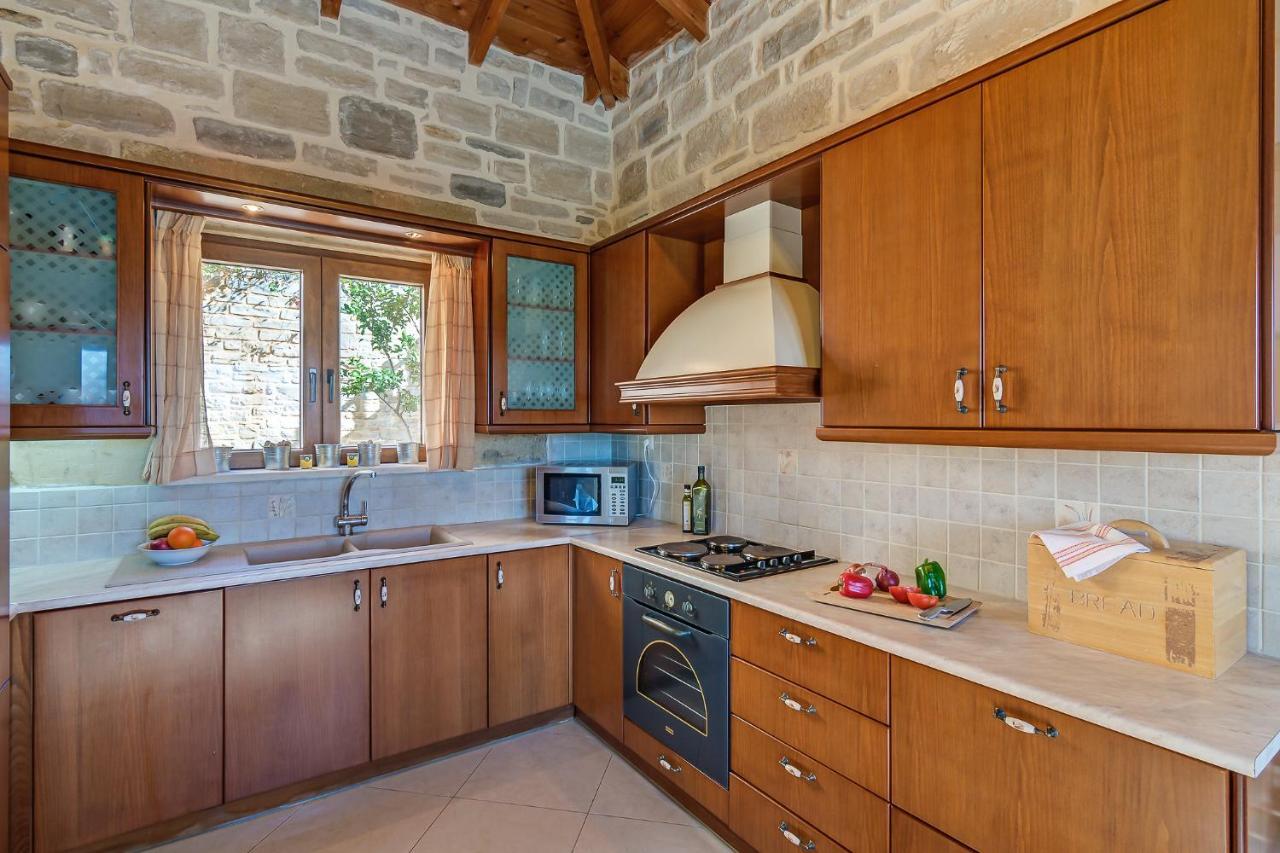Hectoras In By Apokoronas-villas Villa Plaka (Apokoronas)
