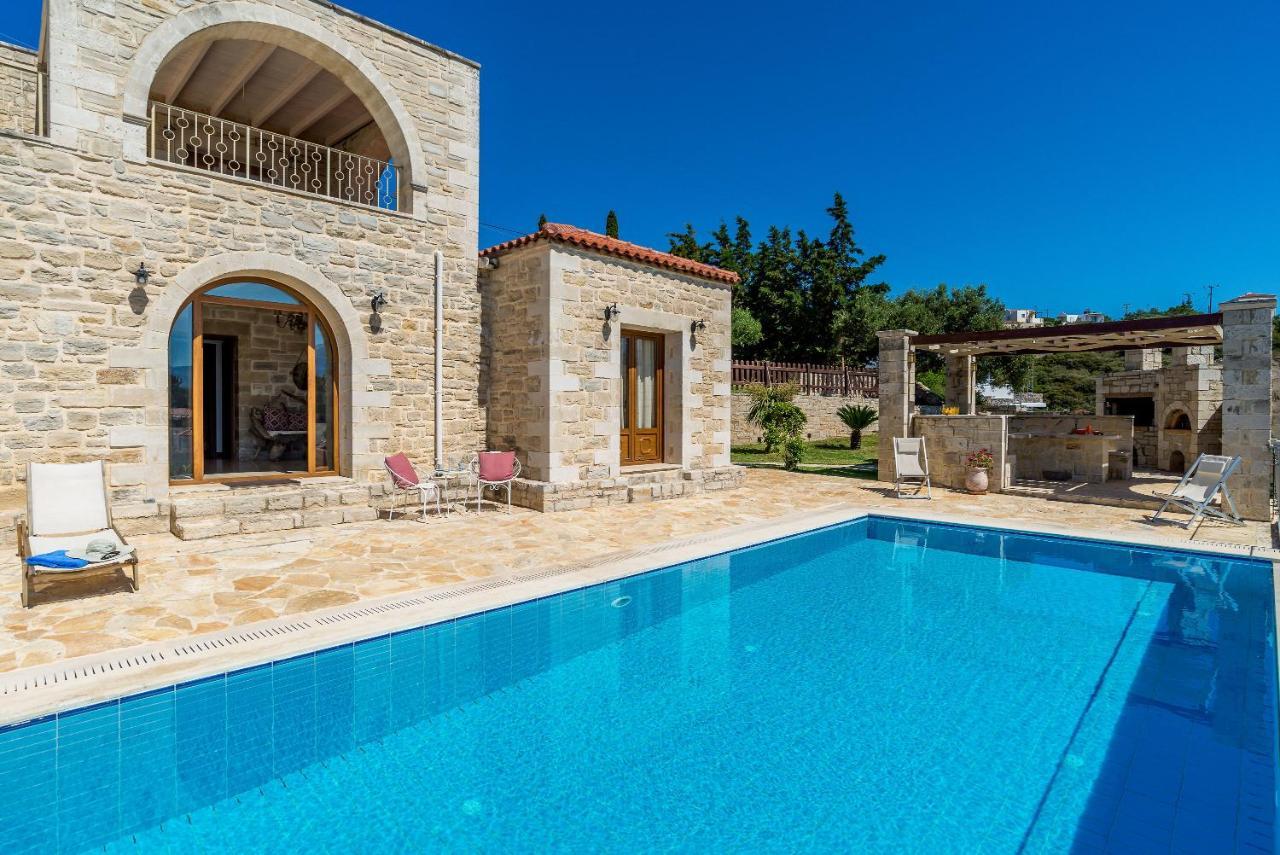 Вилла Hectoras In By Apokoronas-villas *