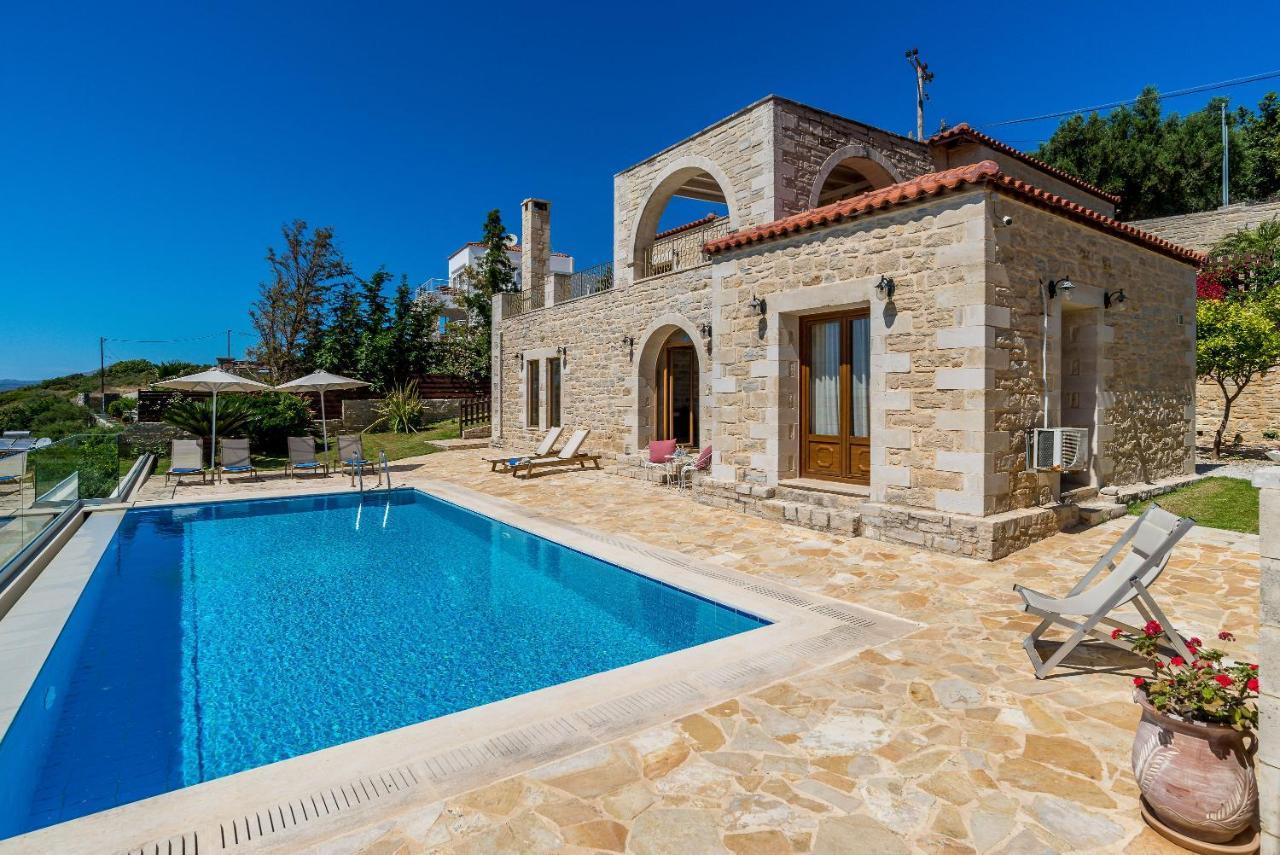 Вилла Hectoras In By Apokoronas-villas Плака